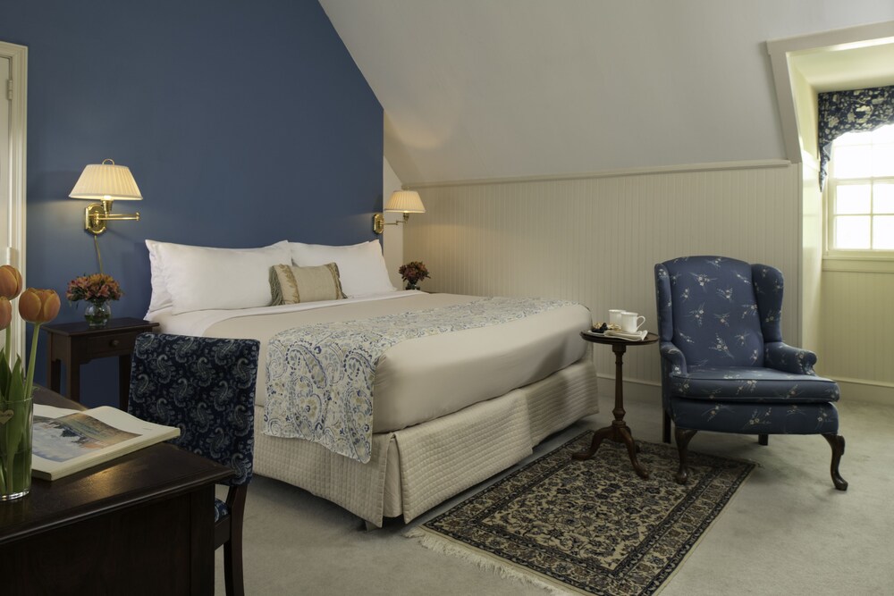 Great Oak Manor - photo 13