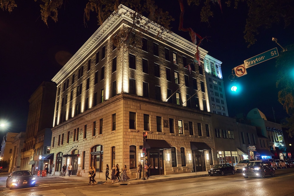 The Drayton Hotel Savannah Curio Collection by Hilton - photo 48