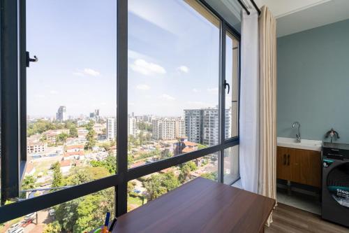 Cozy House in Nairobi with Gym Pool Workspace Parking WiFI