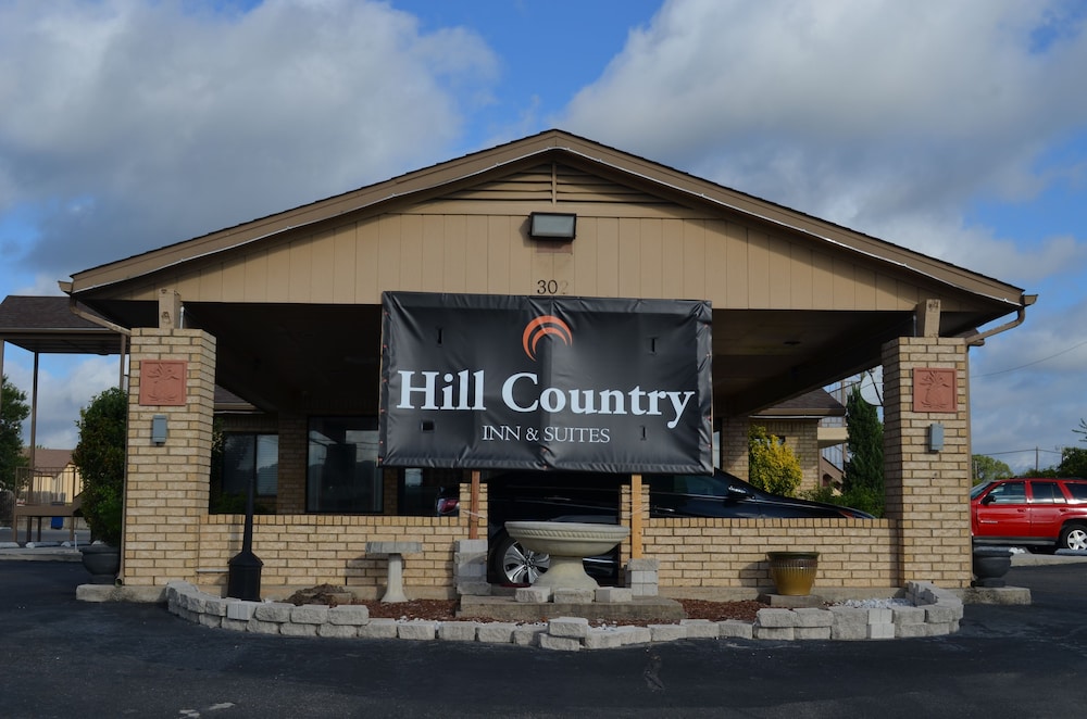 Hill Country Inn & Suites - featured photo