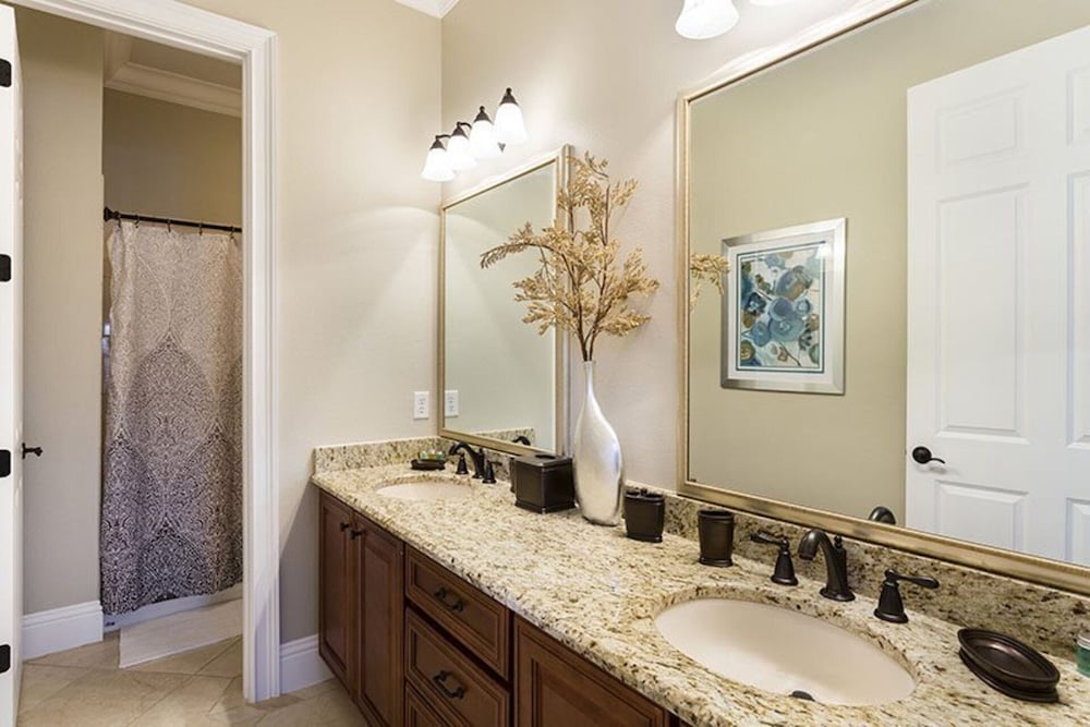 Rent a Luxury Villa on Reunion Resort Minutes From Disney Orlando Villa 3539 - photo 22