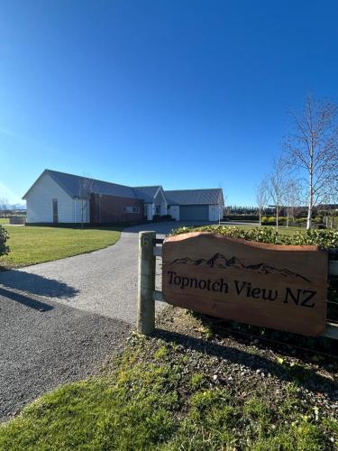 Topnotch View in Methven, New Zealand