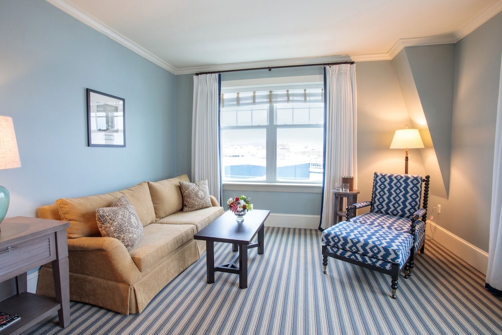 Beauport Hotel Gloucester - photo 42