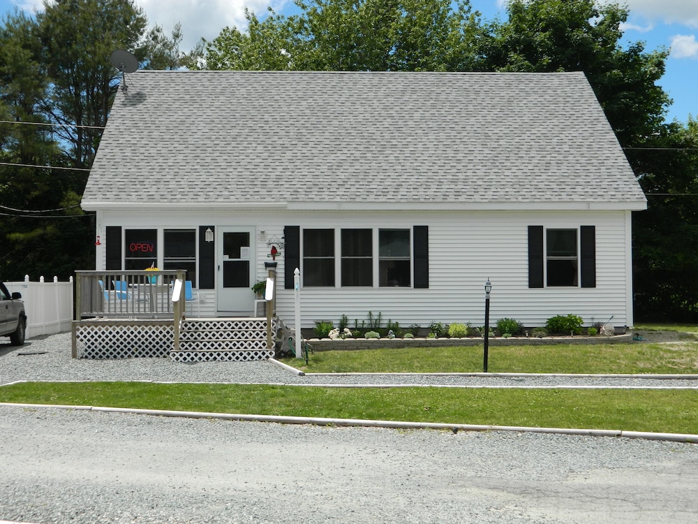 Belle Isle Motel - photo 36