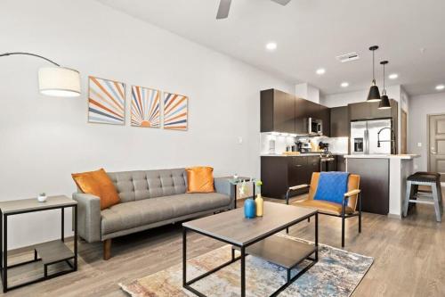 Stunning Westgate CozySuites by stadium with pool 8 — 4-Star Luxury Hotel in Glendale, United States