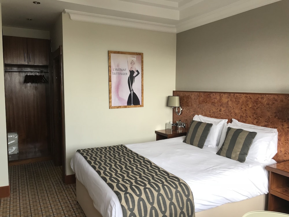 Pier Hotel — Great Yarmouth — photo 4