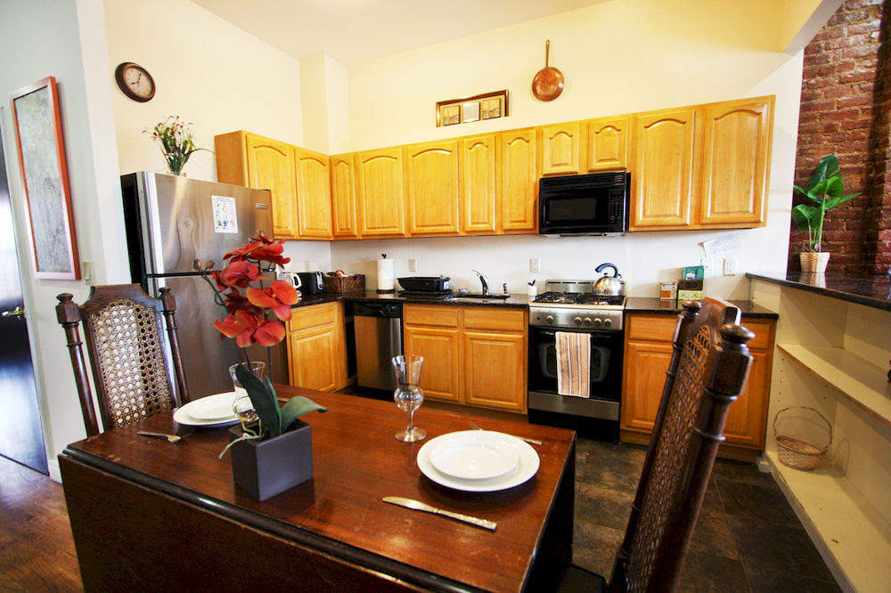 Luxury Suites Lenox Ave - photo 40
