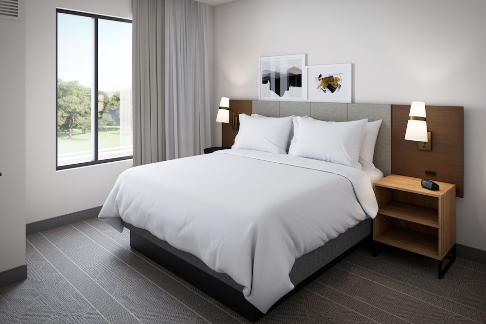 Staybridge Suites Grand Rapids South by IHG - photo 4