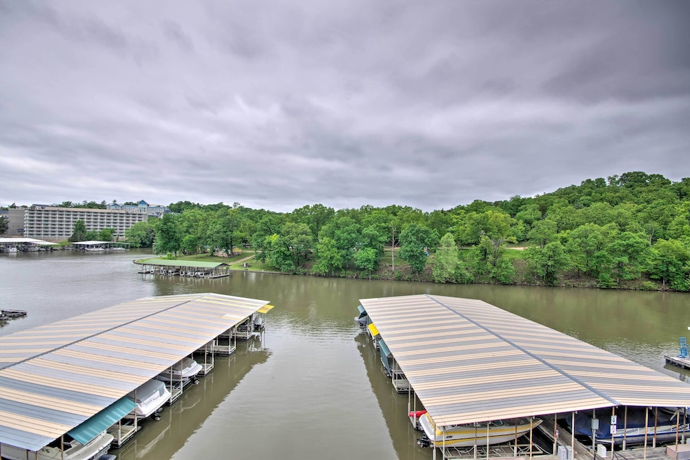 2 Mi to Margaritaville Resort Lake View Retreat - photo 10