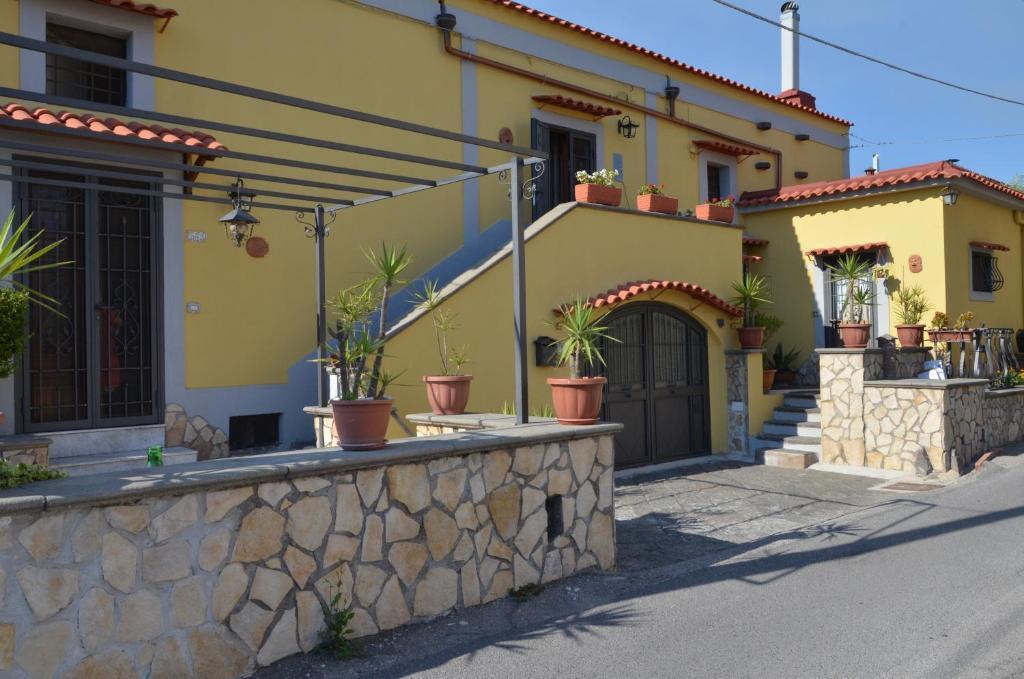 Michelangelo's Home Pompei — 4-Star Luxury Hotel in Pompei, Italy