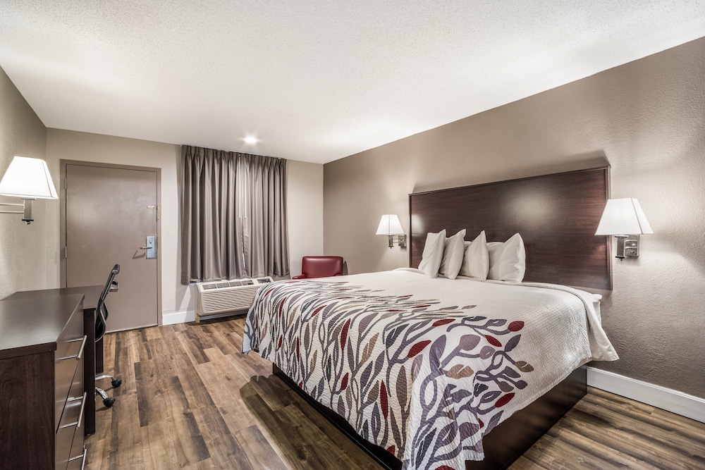 Red Roof Inn Sumter - photo 14