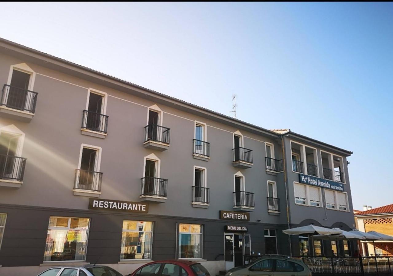 Hotel Avenida del Sotillo — hotel in La Lastrilla