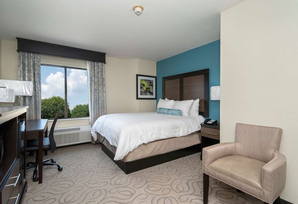 Best Western Travelers Rest Greenville - photo 13