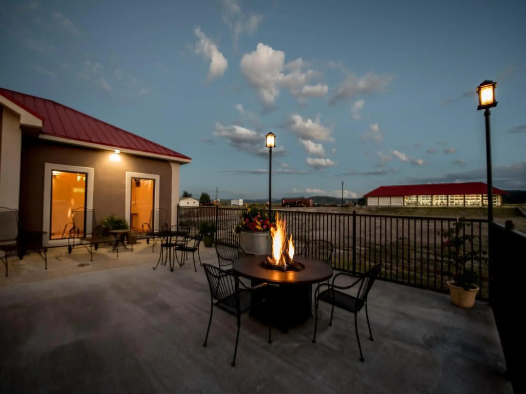 Hotel Parker At Quarter Circle 7 - photo 37