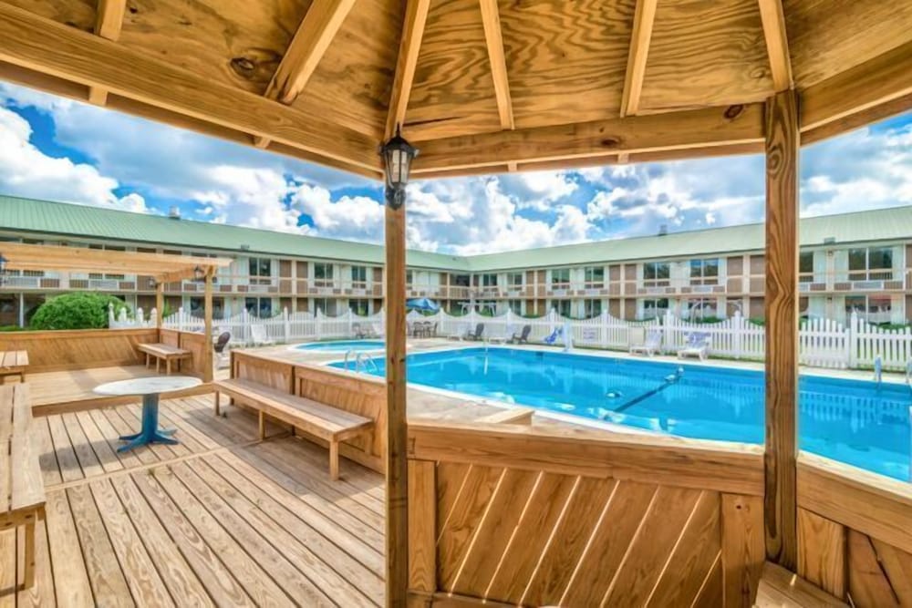 Guest Inn - photo 12