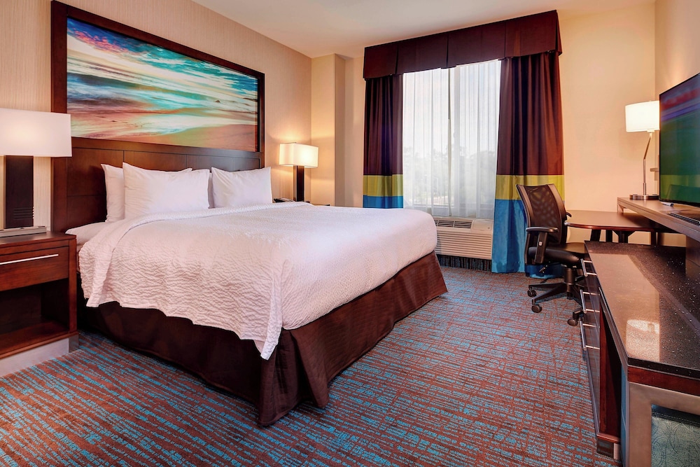 Fairfield Inn & Suites San Diego Carlsbad - photo 9