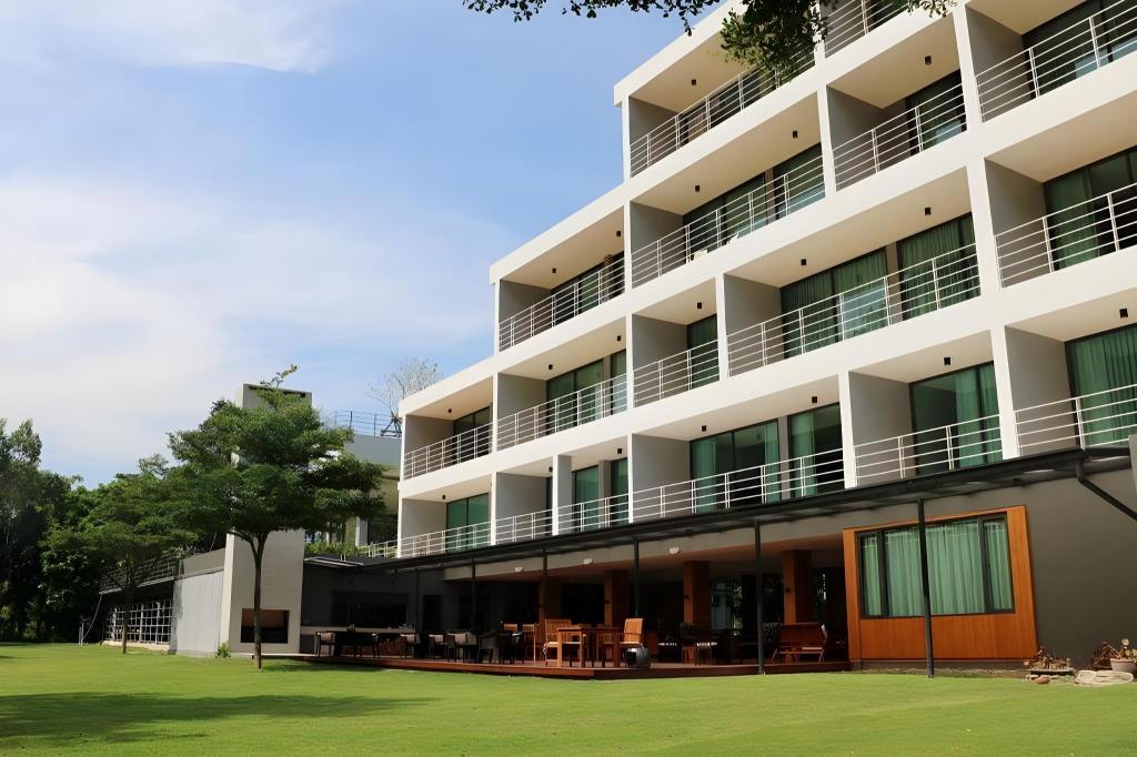 Hansar Thai Wellness in Khao Kho, Thailand