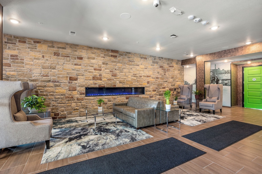 Cobblestone Hotel & Suites De Pere Green Bay - photo 3