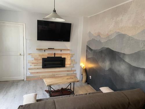 T2 Au Coeur de Luchon in Bagneres-De-Luchon, France