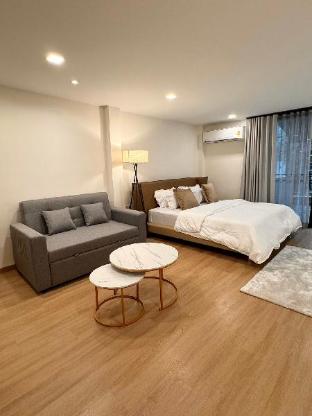 4Beds 4Baths New Renovated Entire House BTS Ekkamai