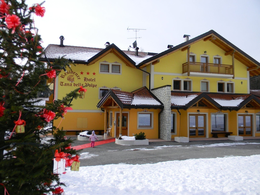 Tana Della Volpe — hotel in Lastebasse