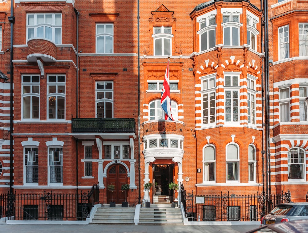 11 Cadogan Gardens and The Apartments — 5-Star Luxury Hotel in London, United Kingdom