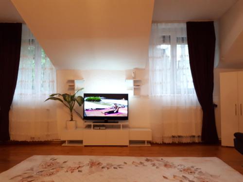 Karin House