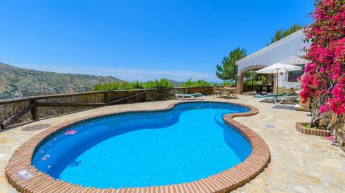 Finca Almencino Competa by Ruralidays — 4-Star Luxury Hotel in Competa, Spain