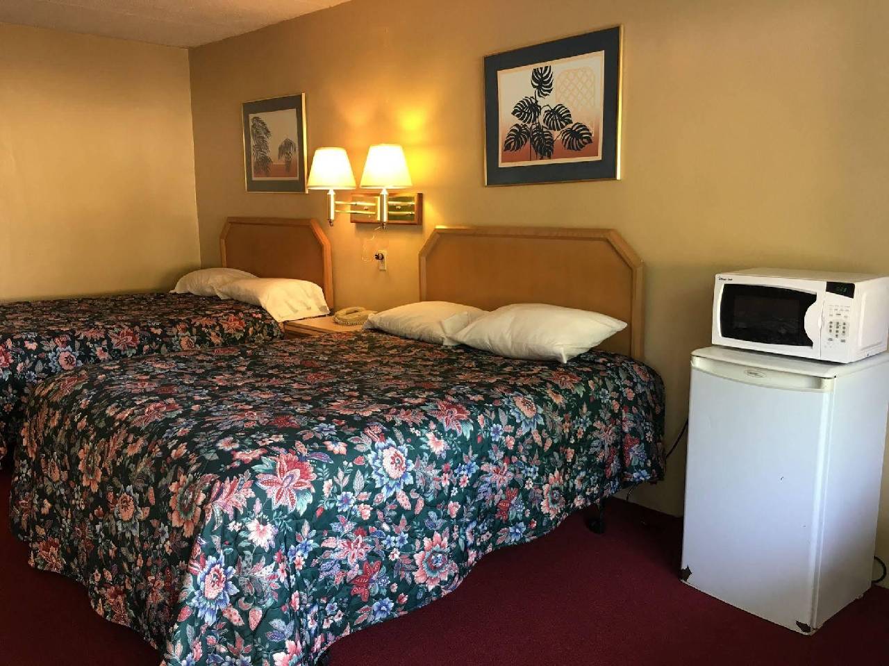 Clearwater Inn - photo 5