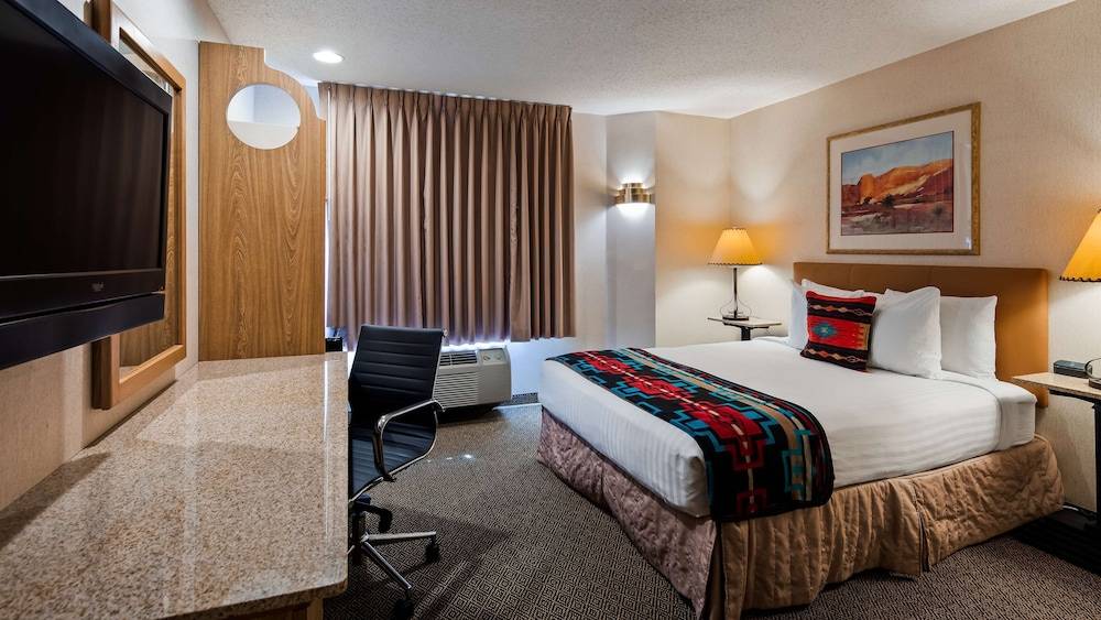 Inn at Santa Fe SureStay Collection by Best Western - photo 5