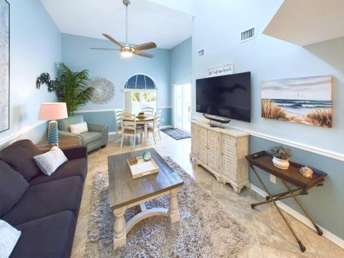 Royal Mansions Ocean View Penthouse Condo — 4-Star Luxury Hotel in Cape Canaveral, United States