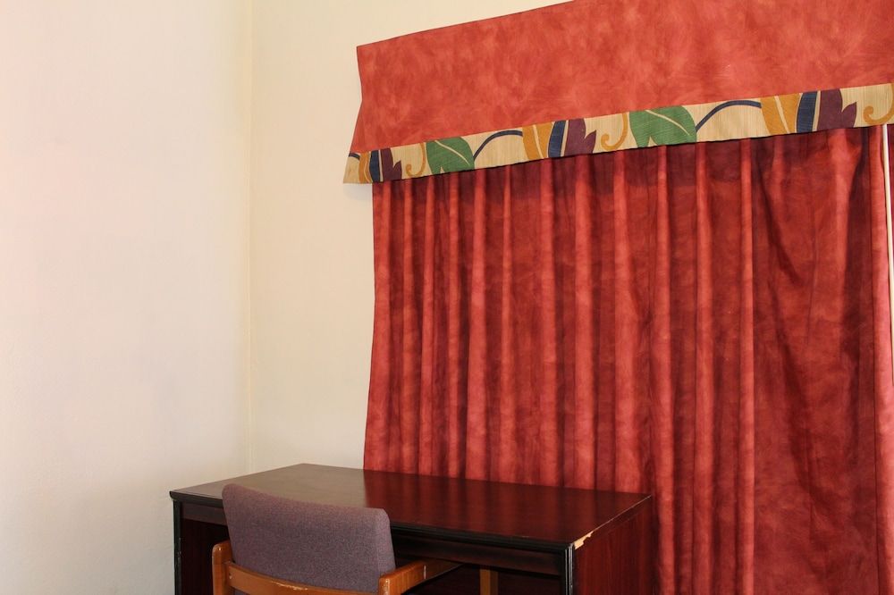 Dixie Motel Hilliard - photo 3