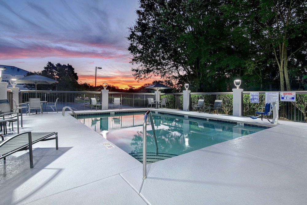 Hampton Inn Charlotte Monroe - photo 31