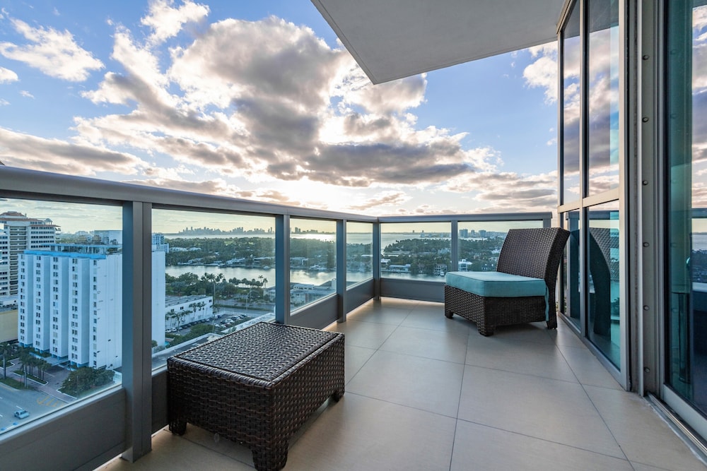 Churchill Suites Monte Carlo Miami Beach - photo 106