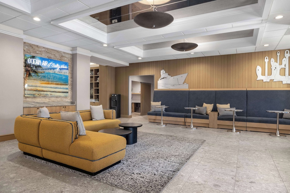 Homewood Suites by Hilton San Diego Airport Liberty Station - photo 2