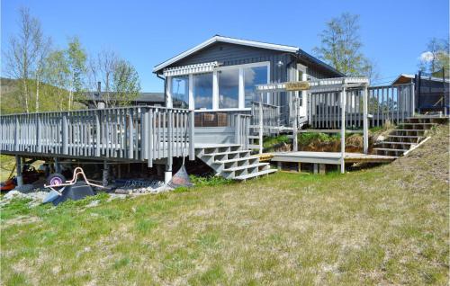 5 Bedroom Pet Friendly Home In Eiken — 4-Star Luxury Hotel in Tingvatn, Norway