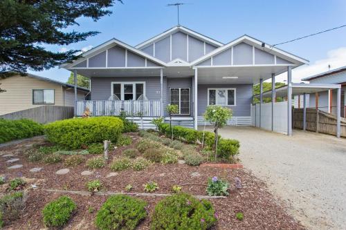 4 Bed 3 Bath Sunset Haven in Unknown City, Australia