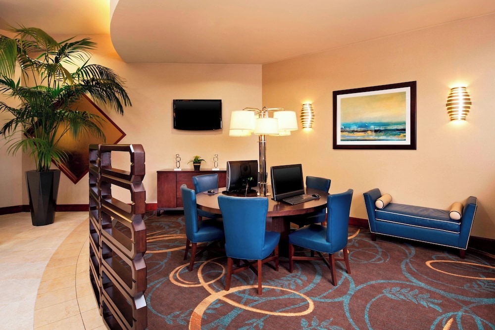 Sheraton Agoura Hills Hotel - photo 22