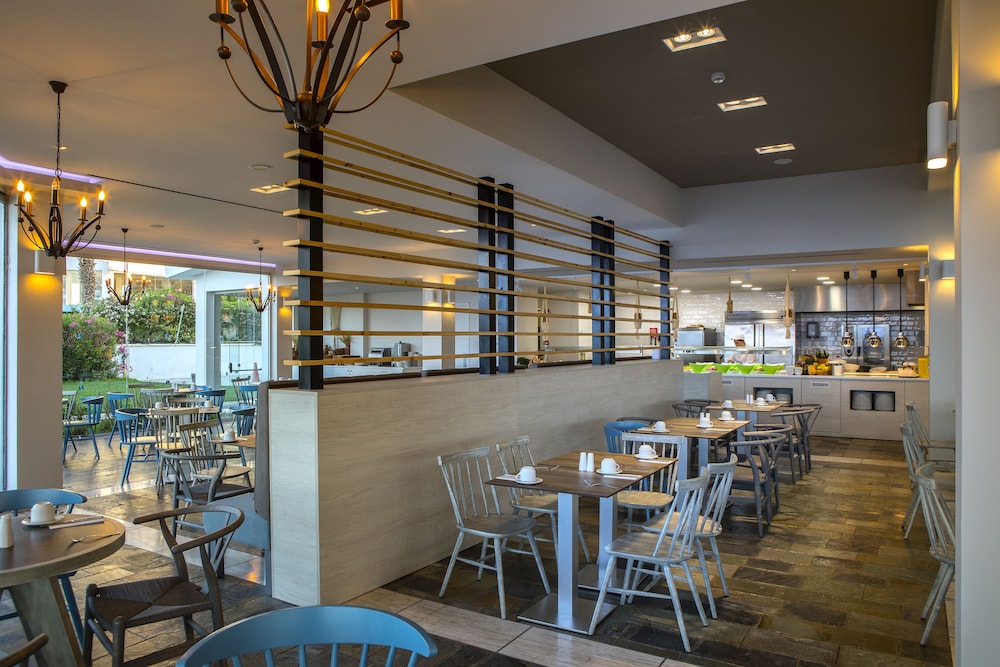 מזון ומשקאות