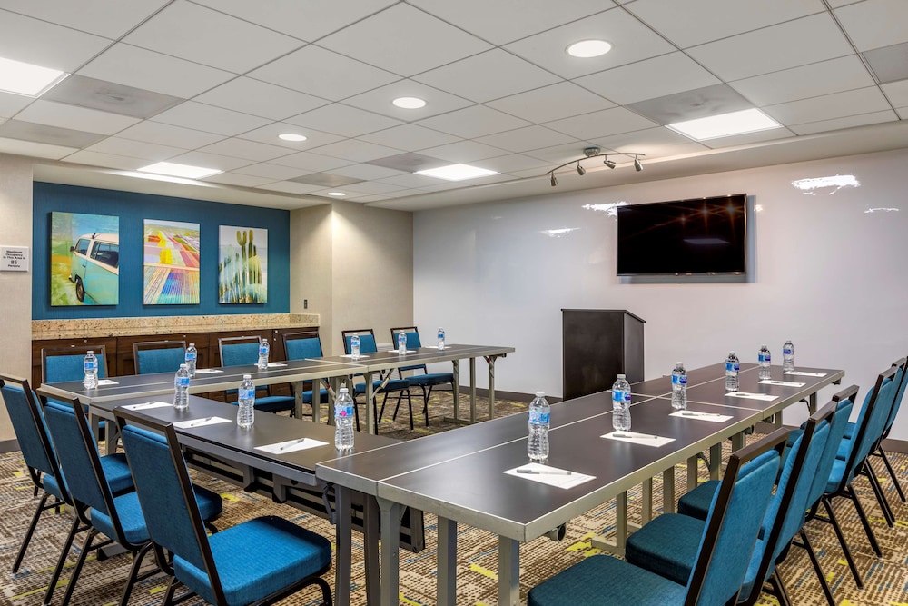 Hampton Inn Carlsbad North San Diego County - photo 36
