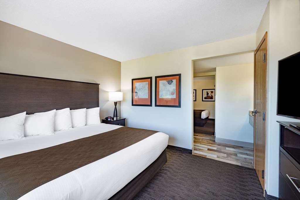 AmericInn by Wyndham Apple Valley - photo 14