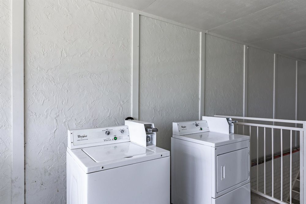 Motel 6 Giddings TX - photo 22