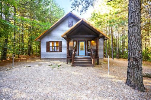 Shear Comfort in Broken Bow, United States