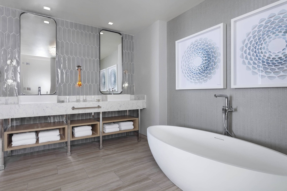 Marriott Virginia Beach Oceanfront Resort - photo 26