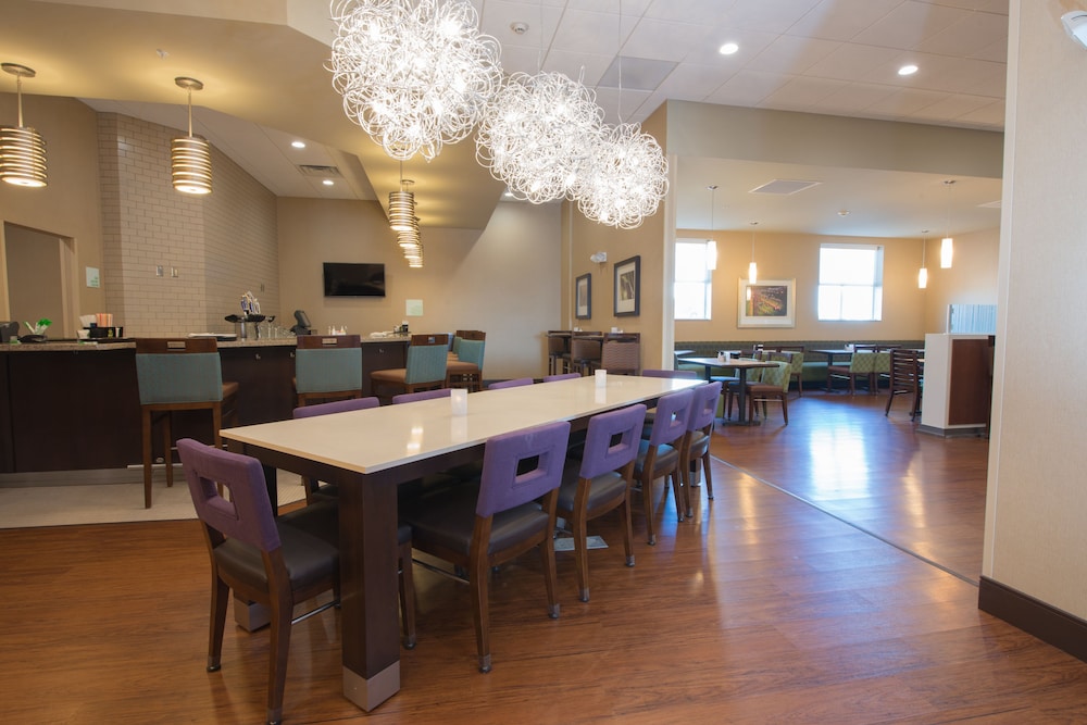 Holiday Inn Bismarck by IHG - photo 67