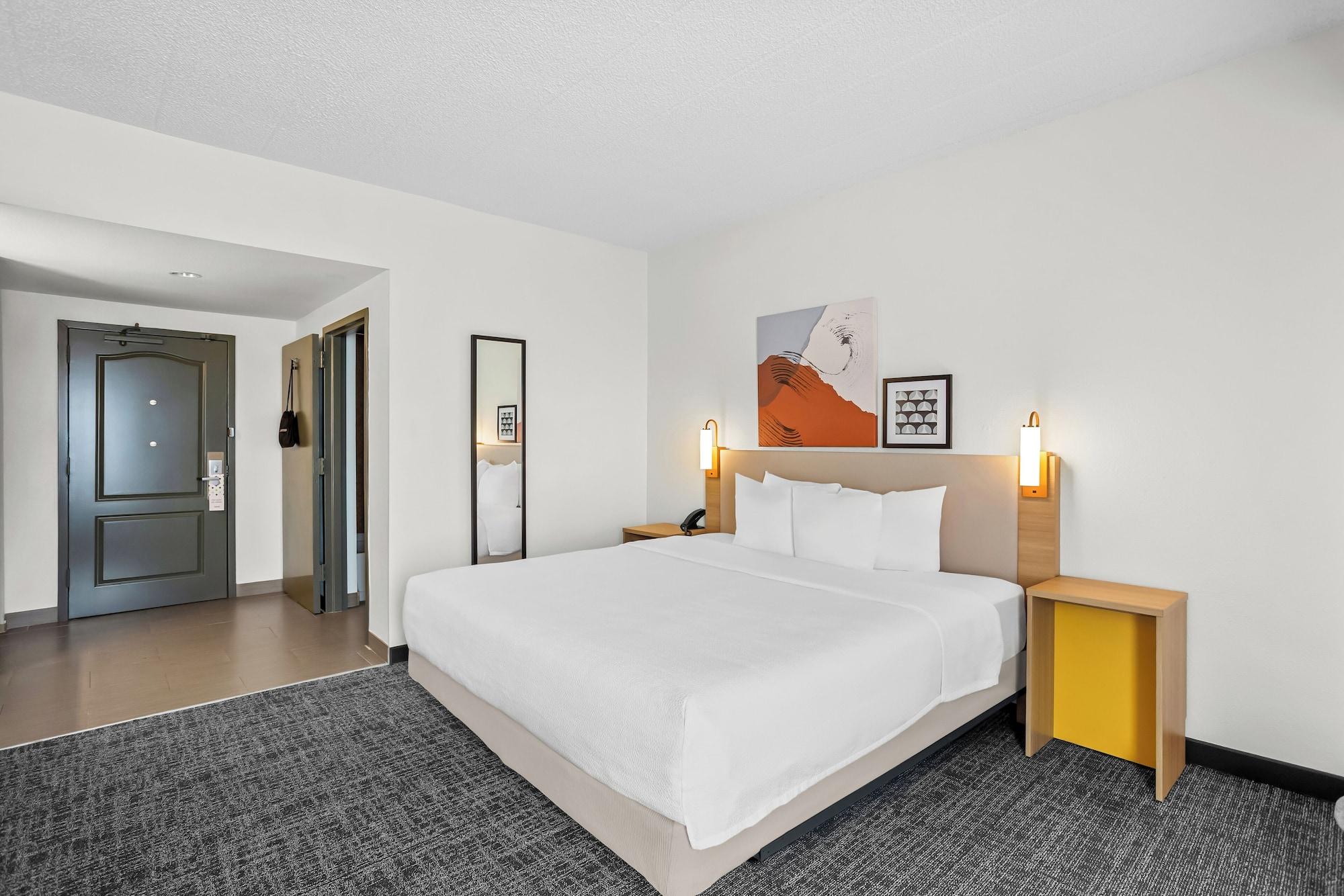 Spark by Hilton Des Plaines Chicago O'Hare - photo 22