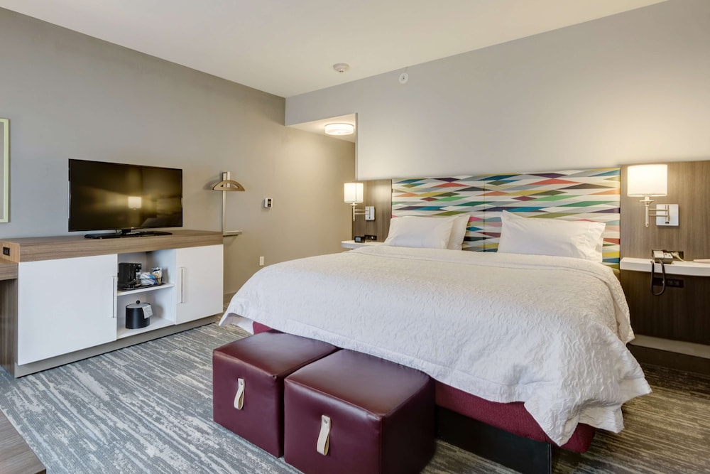 Hampton Inn St. Louis Wentzville - photo 2