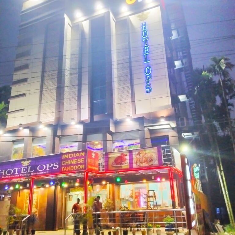 Hotel O P S — Haora
