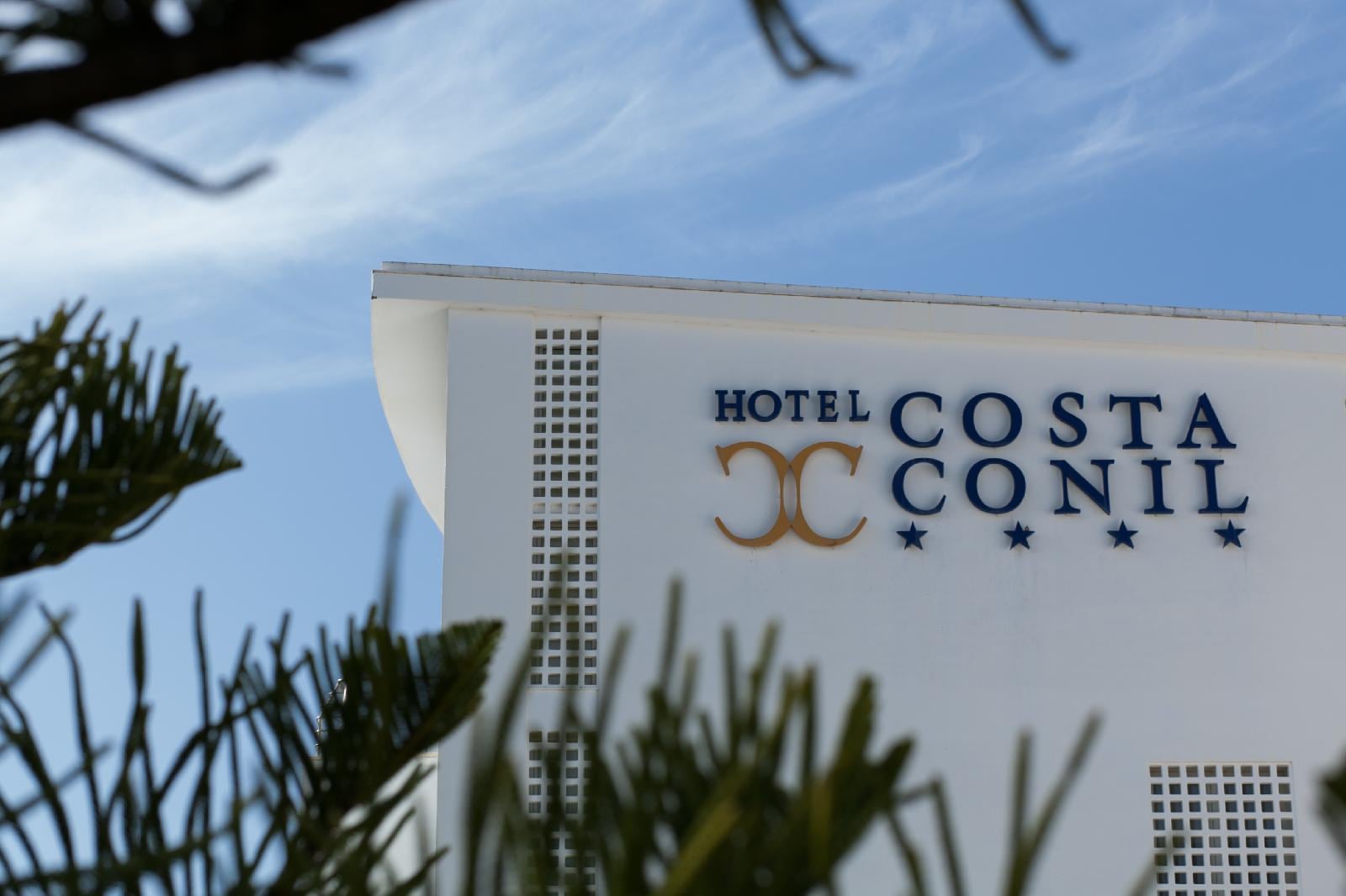 Hotel Costa Conil — 4-Star Luxury Hotel in Conil De La Frontera, Spain