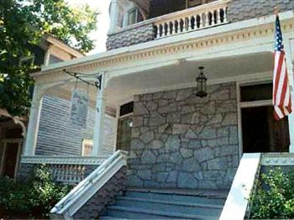The Queen Anne Inn — Augusta